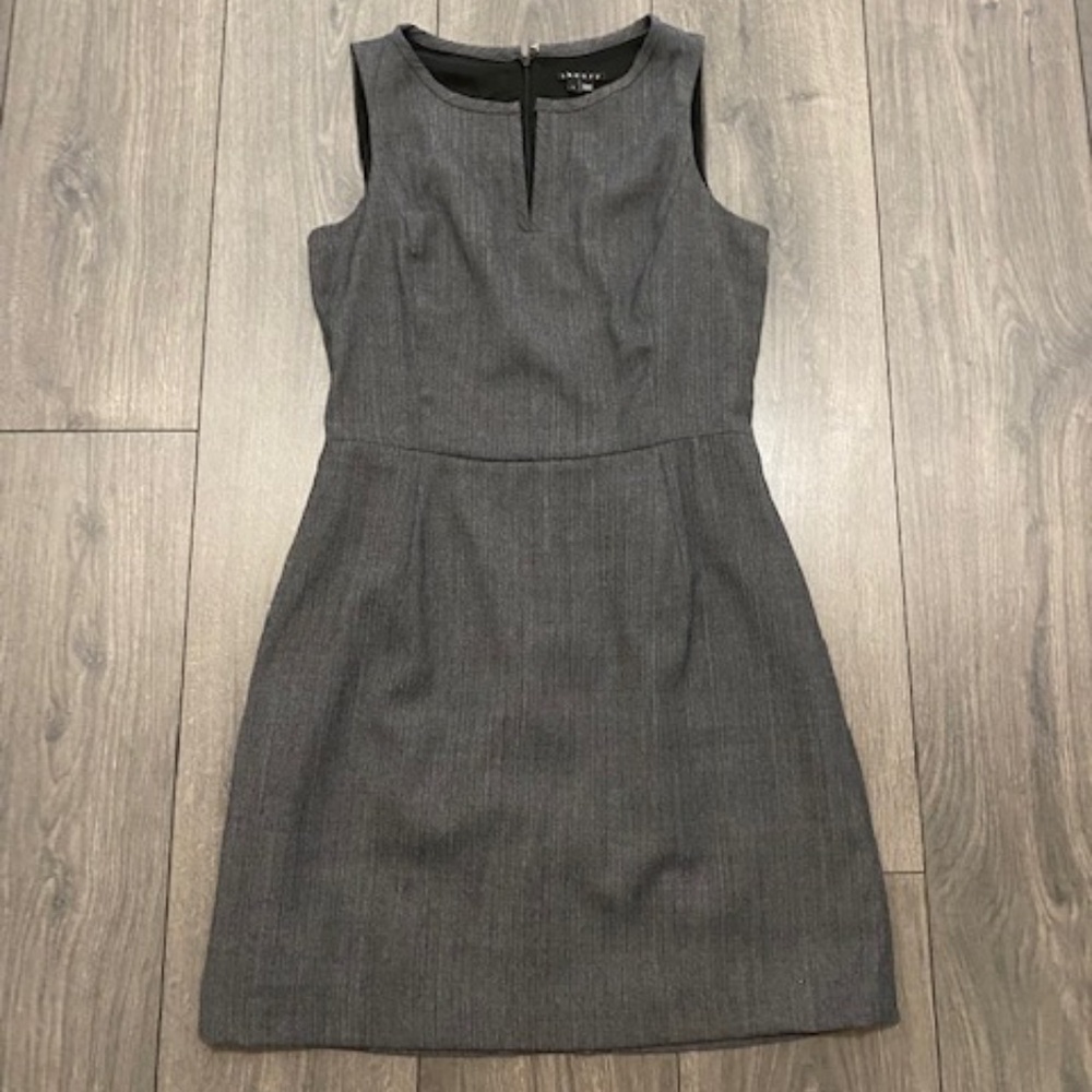 Theory Gray Sleeveless Dress